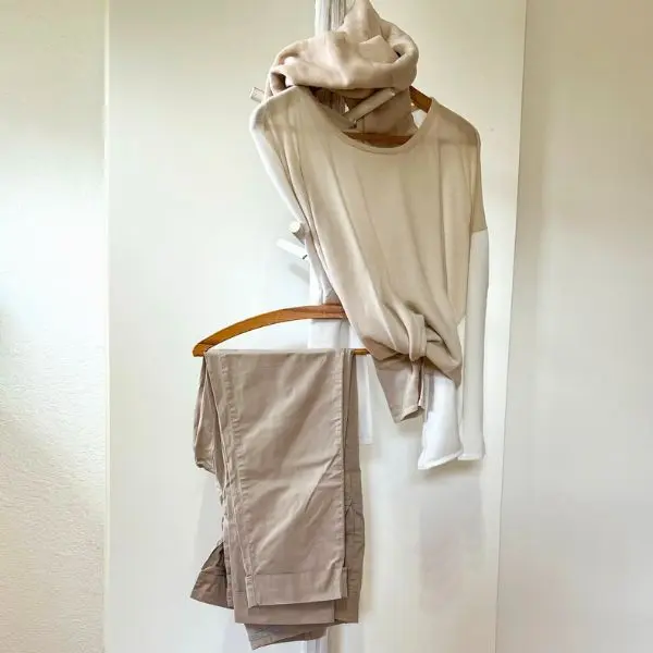 Model Schweiz Outfit Beige